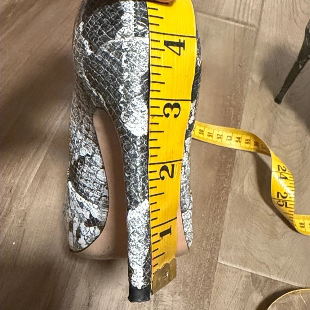 Jessica Simpson Silver Snake Print Pointed Toe Ankle Booties